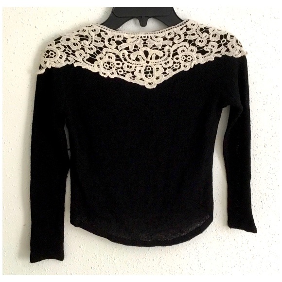 14— LONG SLEEVES SWEATER - Picture 12 of 12